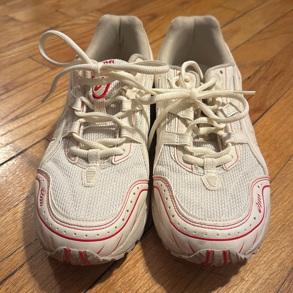 ASICS gel sneaker